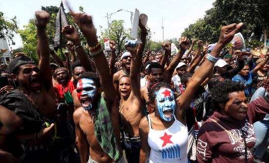 Protest in solidarity with West Papua, Jakarta (photo: Green Left)
