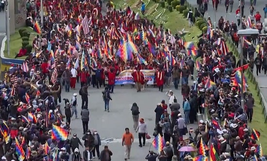 Indigenous Bolivians march in La Paz, 14 November (photo: Zlatica Hoke)