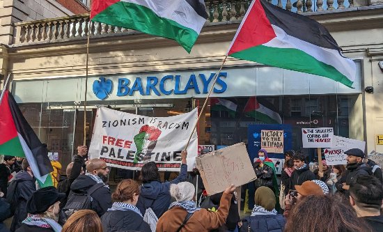 RCG/FRFI pickets Barclays in opposition to its investments in Israeli arms companies