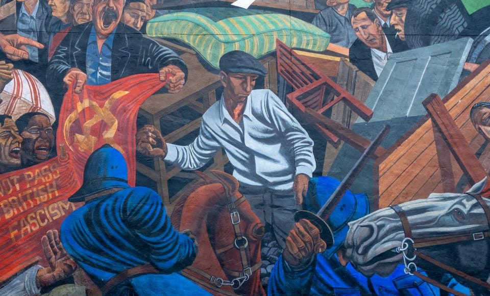 Detail of the mural “The Battle of Cable Street” (photo: Angus McIntyre | CC BY-NC 4.0)