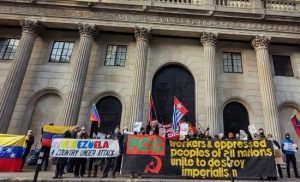 RCG protest at the Bank of England to demand the return of Venezuela's gold (Photo: FRFI)