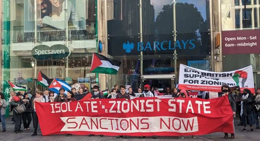 Isolate the Zionist state! Sanctions Now! (Photo: FRFI)